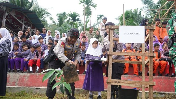 Pemprov dan Polda Riau menggelar apel Operasi PETI jelang Pacu Jalur.