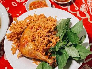 Resep Ayam Kremes yang Gurih Garing Buat Ide Makan Siang