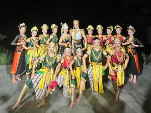 Suguhan Sendratari Dyah Pitaloka dan Upaya Menjaga Seni Tradisi
