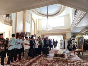 Menag Nasaruddin Umar hingga Tokoh Politik Melayat ke Rumah Duka Suryadharma Ali