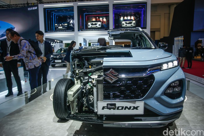 Suzuki Fronx tampil dalam ajang Gaikindo Indonesia International Auto Show (GIIAS) 2025 yang digelar di ICE BSD, Tangerang, Rabu (30/7/2025).