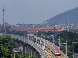 Whoosh, Kereta Cepat Jakarta-Bandung: Dirancang 2015, Diterpa Dugaan Korupsi Kini