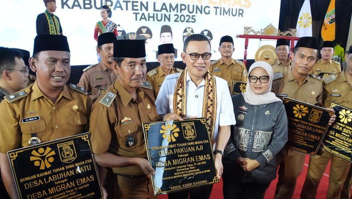 Menteri Perlindungan Pekerja Migran Indonesia (P2MI) Abdul Kadir Karding memastikan bakal membangun ekosistem perlindungan pekerja migran dari hulu.
