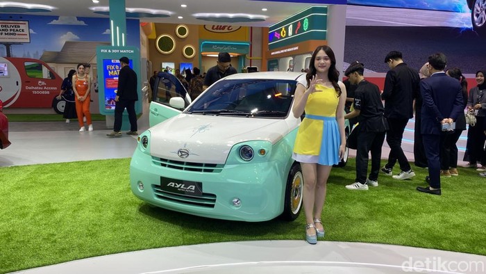 Daihatsu Ayla Retro Future