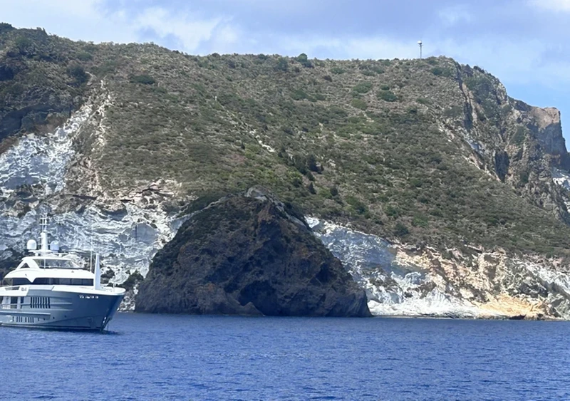 Deretan foto ini mengandung ilusi yang membuat orang yang melihatnya harus tengok dua kali. Kok bisa gini, ya?