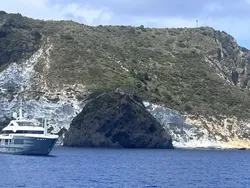 Ilusi Foto yang Bikin Bingung, Harus Tengok Dua Kali