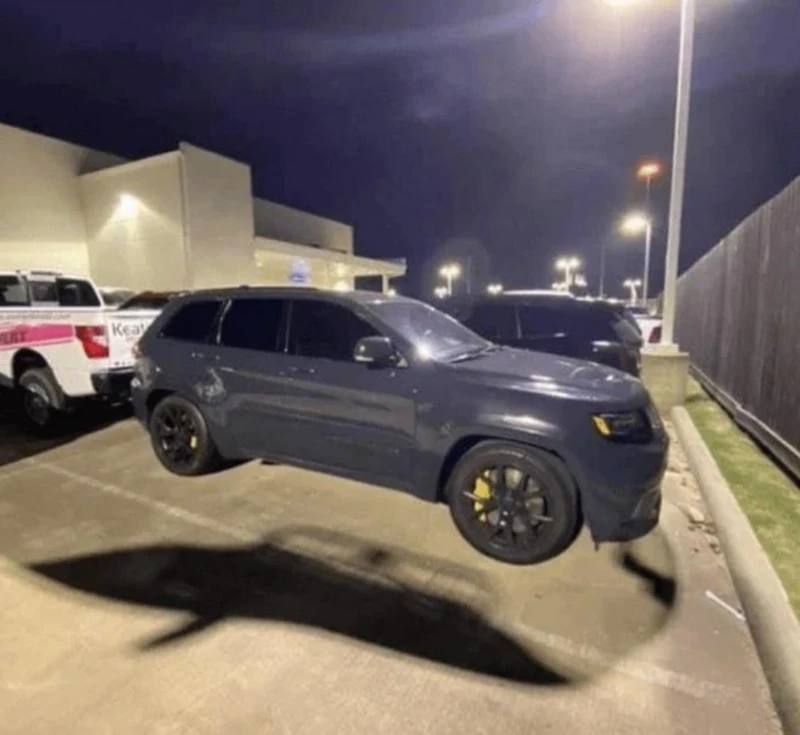 Deretan foto ini mengandung ilusi yang membuat orang yang melihatnya harus tengok dua kali. Kok bisa gini, ya?