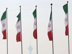 Kenapa Kekuasaan Tertinggi Iran Bukan Dipegang Presiden? Ini Sejarahnya!