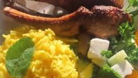 Ini merupakan hasil masakan Isabella, berupa nasi dan daging yang dimasak menggunakan resep dari sang ibu. Foto: Instagram/@isabel.azhari