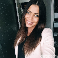 Tubuh Ivana ditemukan dalam kondisi tanpa busana di balkon lantai 6 sebuah apartemen mewah di Kuala Lumpur pada Desember 2017. Hingga kini, penyebab pasti kematiannya masih menyisakan tanda tanya besar. Foto: dok. Instagram @ivana_smit