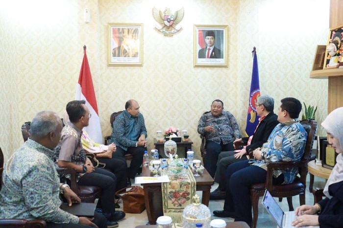 Festival Layang-layang Internasional akan diadakan pada 23-24 Agustus 2025 mendatang dalam rangka memeriahkan Hari Jadi ke-80 Provinsi Jawa Tengah.