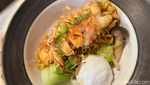 Puas Makan Indomie Lobster hingga Takoyaki Premium di Resto Hotel Ini