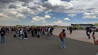 American Airlines menyatakan pesawat telah dikeluarkan dari layanan untuk pemeriksaan menyeluruh. Mereka juga menyampaikan terima kasih atas profesionalisme kru dan menyampaikan permohonan maaf atas pengalaman stres yang dialami pelanggan akibat insiden teknis tersebut. (REUTERS/highlymigratoryfishing via Inst) 