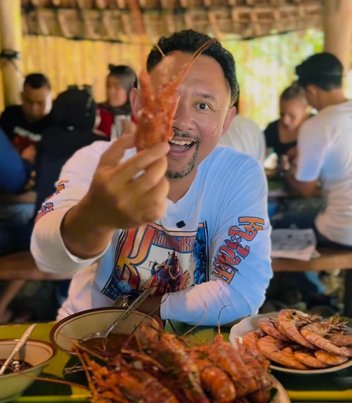 Ronal Surapradja