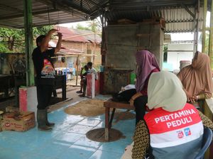 Ubah Minyak Jelantah Jadi Cuan, Inovasi Inspiratif dari Warga Talang Betutu