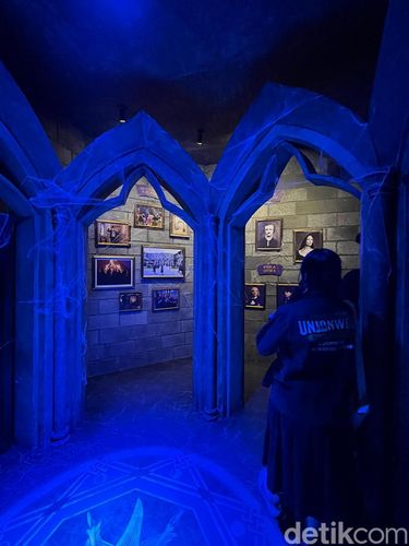 Event SELAMETAN Nevermore Academy Cabang Indonesia digelar Netflix di The Space, Senayan City, Jakarta Pusat. Acara ini merupakan event perayaan serial Wednesday season 2. Dibuka untuk umum mulai 2-7 Agustus 2025.