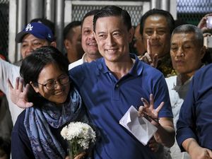 Video Tom Lembong: Mulai dari Tersangka hingga Dapat Abolisi Prabowo