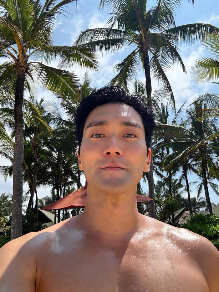 Siwon Choi liburan di Bali.