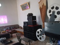 Layar Tancap Masih Eksis di Jombang, Jadi Media Nostalgia Gen X-Milenial