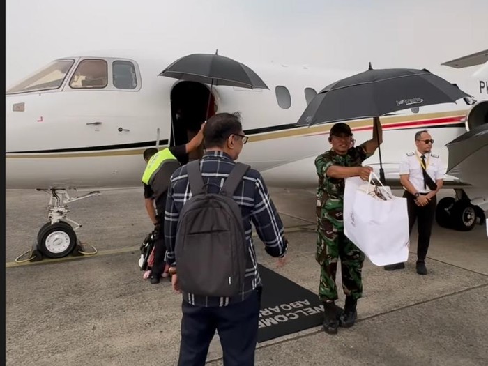 Syahrini mudik ke indonesia Syahrini dalam Instagram miliknya.