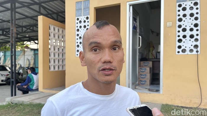 Winger PSS Sleman, Riko Simanjuntak di Lapangan Pakembinangun, Sleman, Jumat (1/8/2025).
