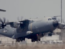 Penerbangan Perdana Pesawat Jumbo yang Dipesan Prabowo