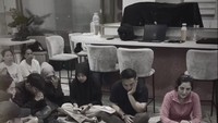 Ashanty menegaskan penutupan gerai bukan karena penurunan penjualan. Akan tetapi, ada masalah internal yang gak bisa dia katakan di depan publik. Foto: dok. Instagram @ashanty_ash