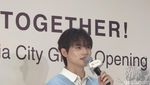 Seru! Chenle NCT Tebak Varian Minuman hingga Buat Racikan Milk Tea Favoritnya