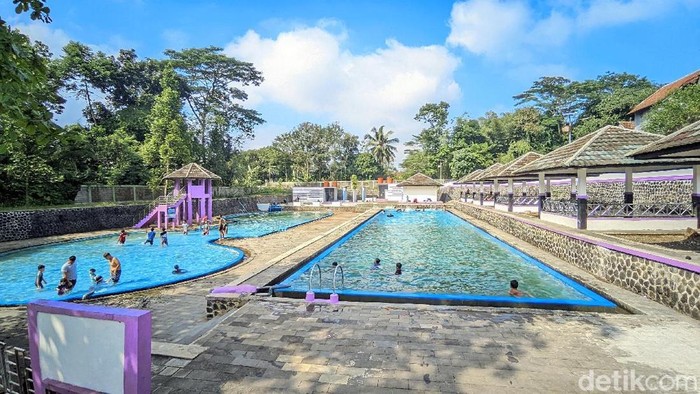 Destinasi Kolam Renang Tirta Winaya Ciamis kembali bangkit usai ditutup beberapa bulan.