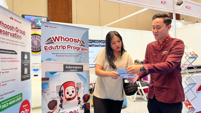 Diskon tiket kereta cepat whoosh