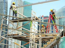 Nasib Pekerja Migran di Singapura, Hari Ini Dipuji-Besok Dicap Penipu