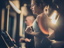 5 Perbedaan Gym dan Fitness, Sering Dianggap Sama Tapi Sebenarnya Nggak Juga