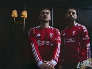 Ketika Seragam Perang Baru Liverpool Sambangi Tanah Air