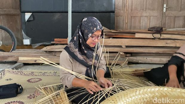 Produk bambu karya Jagad Bamboo Craft di Kulon Progo, Daerah Istimewa Yogyakarta (DIY), Sabtu (2/8/2025).