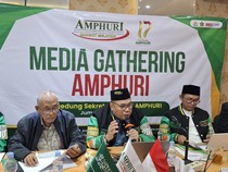 AMPHURI Soroti 3 Hal dalam RUU Haji: Soal Kuota Haji Khusus - Umrah Mandiri