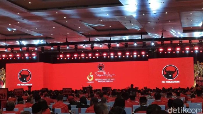 Ketua Umum PDIP Megawati Soekarnoputri di penutupan Kongres ke-6 di Bali (Dwi/detikcom).
