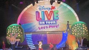 Panggung Disney Live on Tour: Lets Play! siap membius detikers selama dua hari di Tennis Indoor Senayan hingga show kelima esok hari. Foto: Nazwa Sabrina Bahari/ detikcom