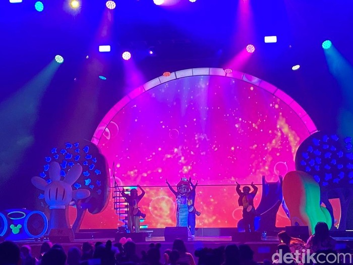 Panggung Disney Junior Live on Tour: Lets Play! digelar di Tennis Indoor Senayan pada 1-2 Agustus 2025.