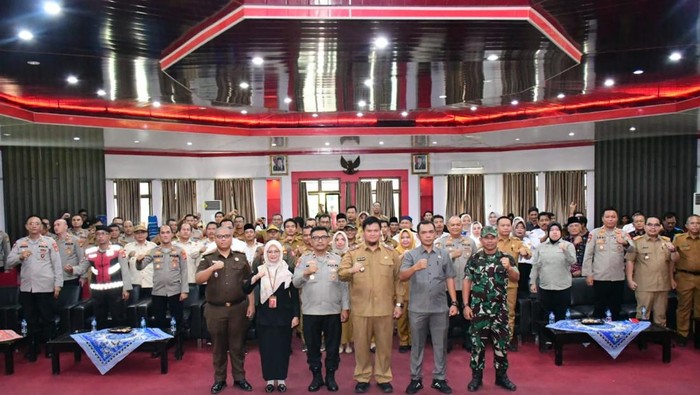 Pemkab Banyuasin sepakat batasi jam operasional OT.