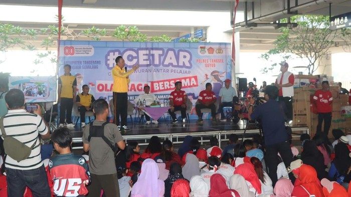 Polres Tangerang Selatan menggelar pelayanan SIM dan kesehatan gratis dalam rangka HUT ke-80 RI, Sabtu (2/8/2025). Kegiatan ini mendekatkan Polri dengan masyarakat.