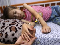 Pilu Anak-anak Gaza Kelaparan hingga Menangis Pun Tak Bisa