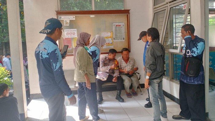 Seorang pria diamankan usai masuk ke rumah warga di sekitar Kelurahan Tanah Baru, Bogor Utara, Kota Bogor, Jawa Barat. Pria tersebut ternyata ODGJ. (Dok istimewa).