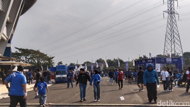 Suasana Stadion GBLA di Kota Bandung jelang launching jersey dan skuad Persib Bandung.
