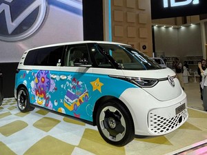 Kolaborasi VW dan Ekraf Lahirkan New Buzz in Life: Wadahnya Seniman Lokal