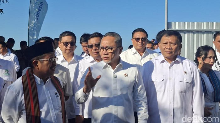 Zulhas tinjau Kopdes di Kekeri (Brigitta Belia/detikcom)