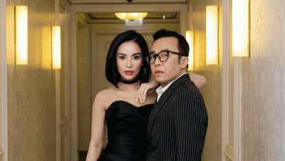 8 Gaya Elegan Dearly Joshua, Pengusaha Nasi Campur yang Diduga Pacar Ari Lasso