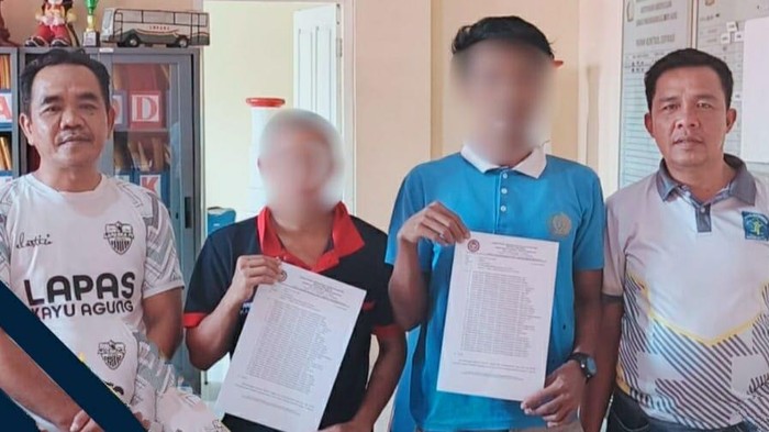 Dua warga binaan Lapas Kayuagung bebas usai mendapat amnesti dari presiden