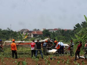 Video: Kondisi Kopilot Pesawat Latih yang Jatuh di Ciampea Bogor