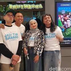 Kemal Palevi Sutradarai Film Perdana, Judulnya Jadi Tuh Barang