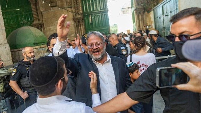 Menteri Keamanan Nasional Israel Itamar Ben-Gvir terlihat usai kunjungan ke Temple Mount (kompleks Masjid Al Aqsa) di Yerusalem, Minggu, 3 Agustus 2025.
